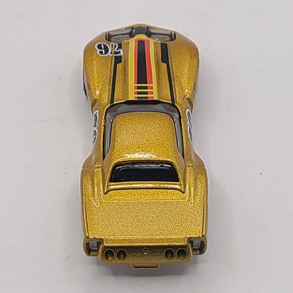2012 Hot Wheels Chevrolet Gold Race Car #76, Made in Malaysia mint condition - Picture 5 of 7
